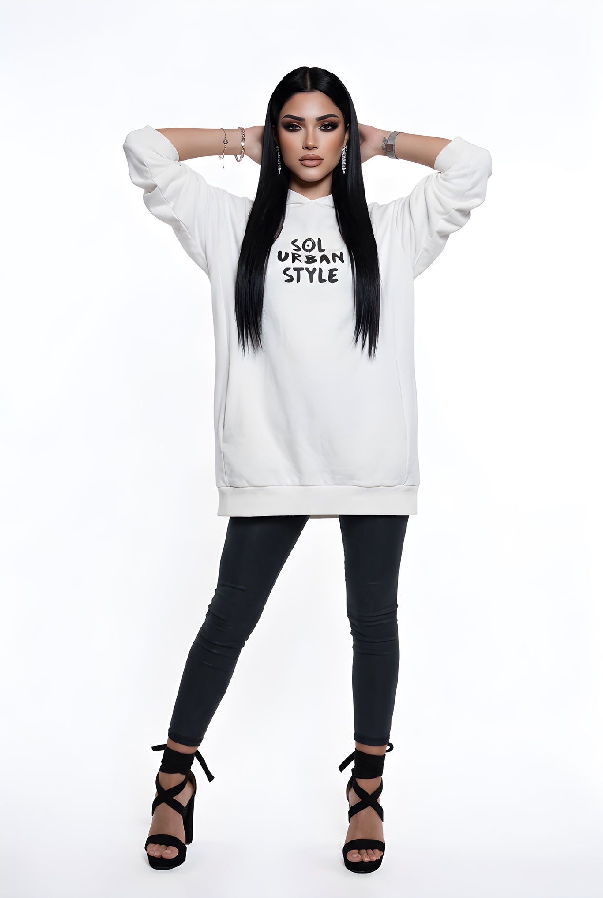 CREW HOODIE